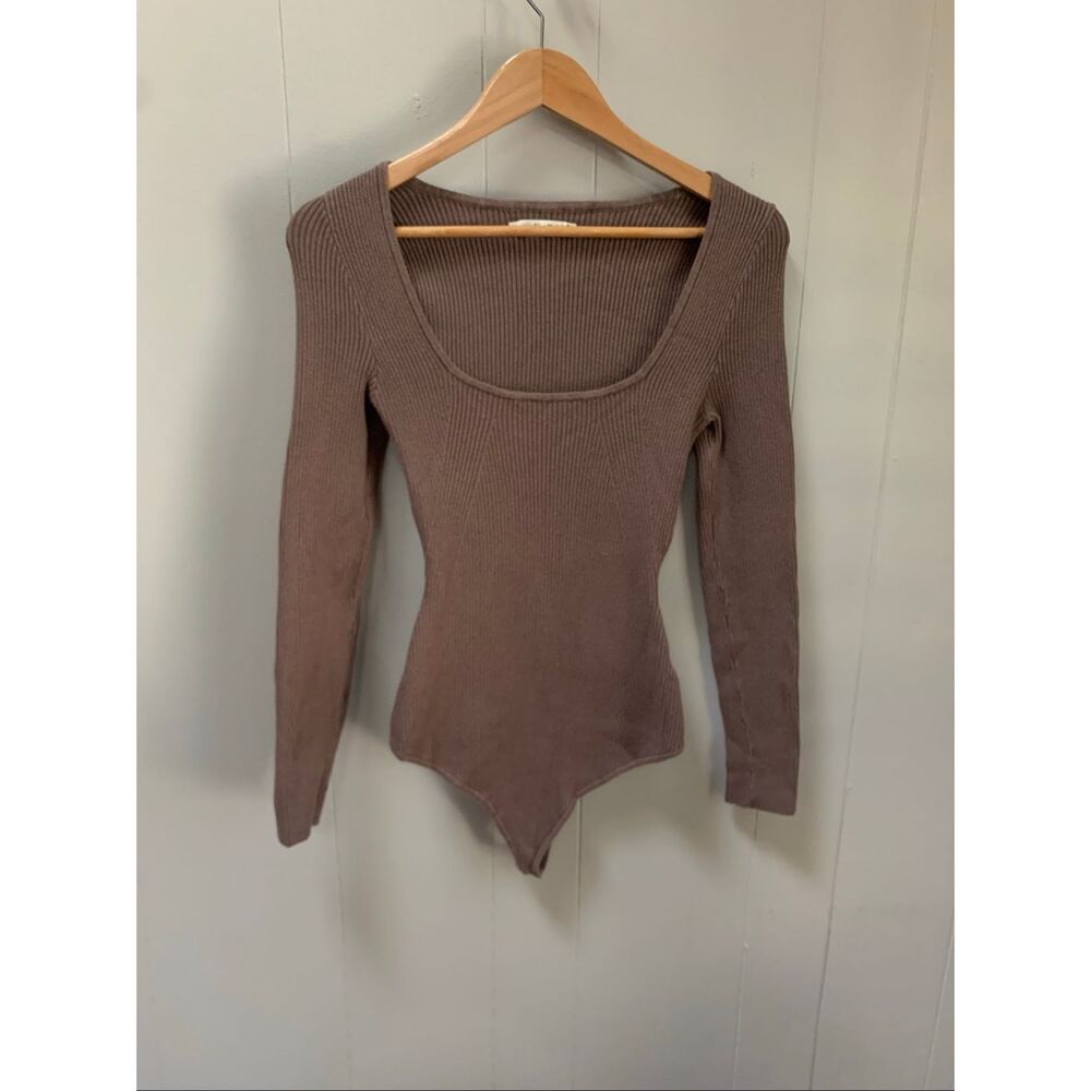 Abercrombie & Fitch Long Sleeve Seamless Rib Knit Bodysuit M